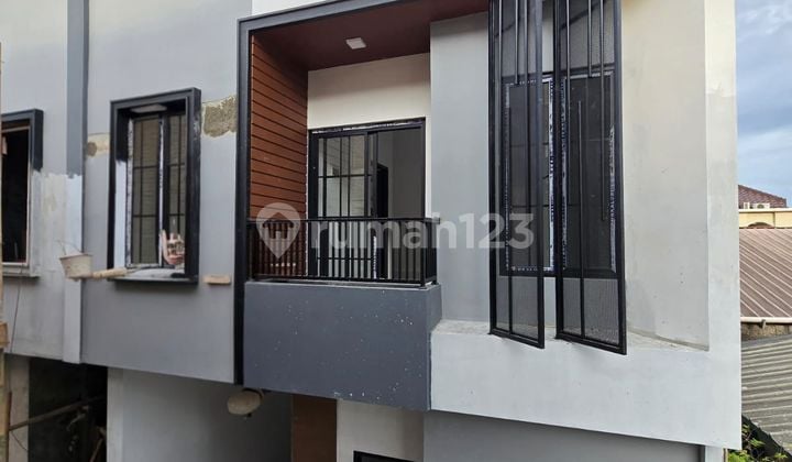 800Jutaan Jaksel,Rumah Mewah Minimalis Jalan Raya Utama Siap Huni Jagakarsa