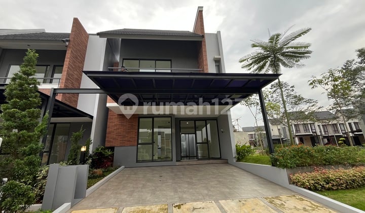 Rumah 2 Lantai Deket Pintu Tol Kawasan Cibubur