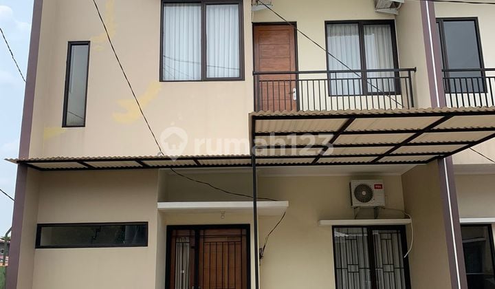 Rumah siap huni di Jati Asih