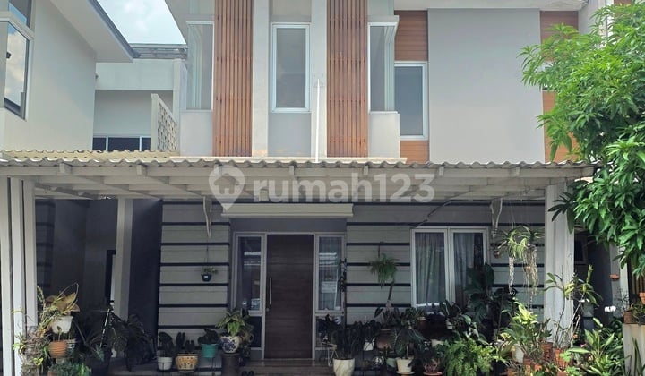 Rumah Mewah 2 Lantai di Cluster Nebraska Kota Wisata Cibubur