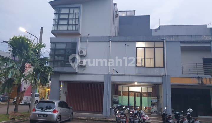 Ruko Per Tahun di Jalan Alternatif Cibubur