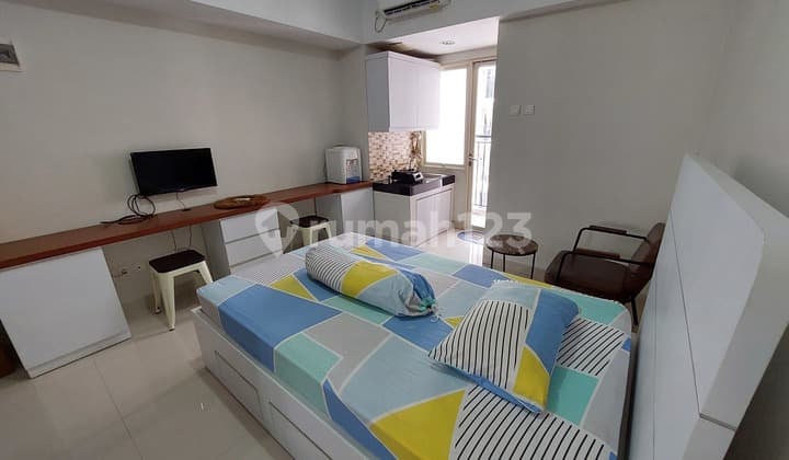 Apartemen Studio Nyaman Dekat Bandara Soetta