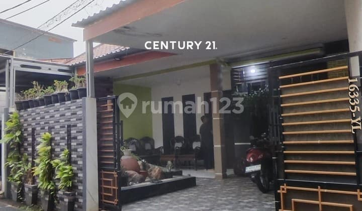 Dijual Rumah Dalam Komplek Kehutanan Karang Tengahtangerang