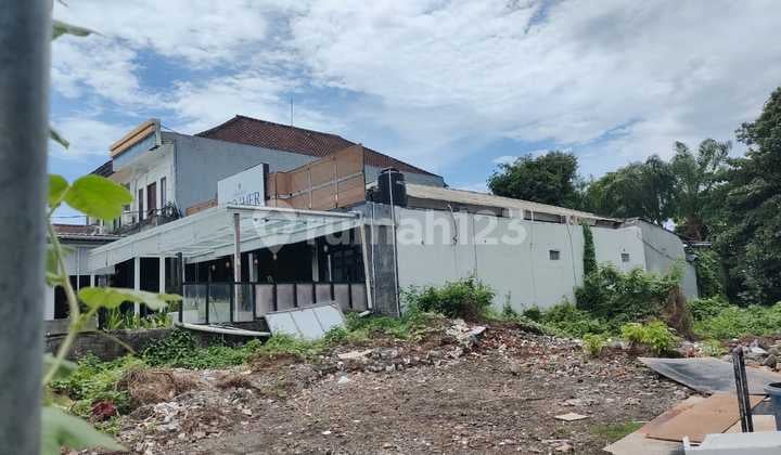 Premium Land for Sale Suitable for Business in Renon, Bali