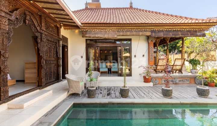Dijual Villa Sanur (Sisi Pantai)