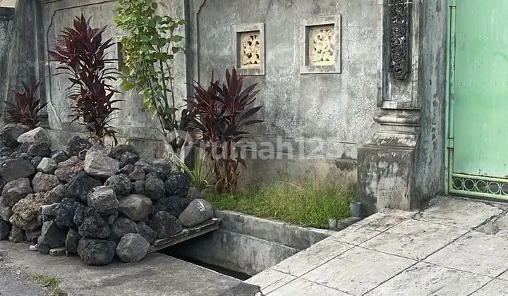 For sale: Land 3.55 Are with Building Location at Jln Sekar Tunjung Gatsu Timur, East Denpasar