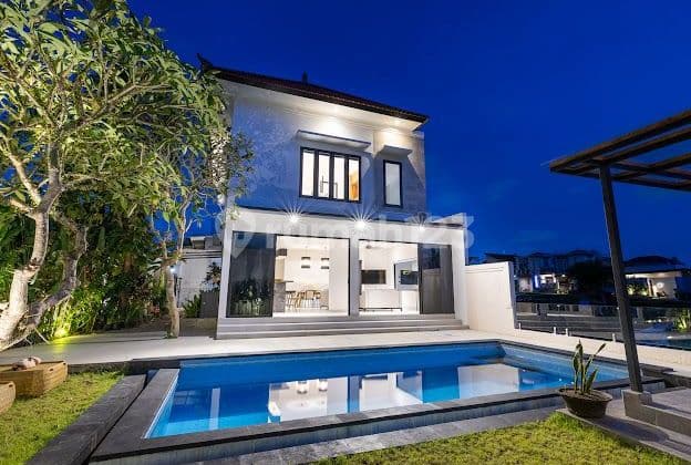 Sold Modern Minimalist Premium Villa with Rice Field Views in Tumbak Bayuh, Pererenan, Canggu, Bali