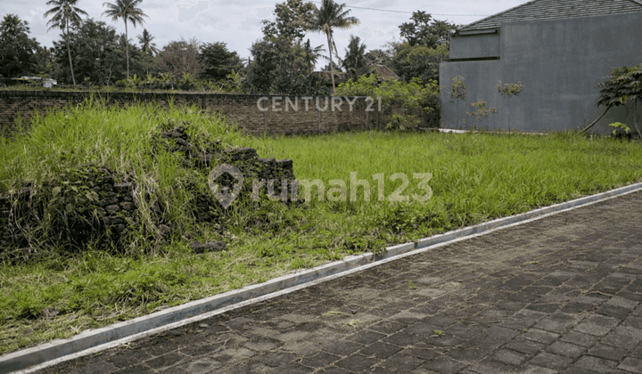 Tanah Dalam Cluster Ngaglik Dekat Uii Terpadu untuk Hunian