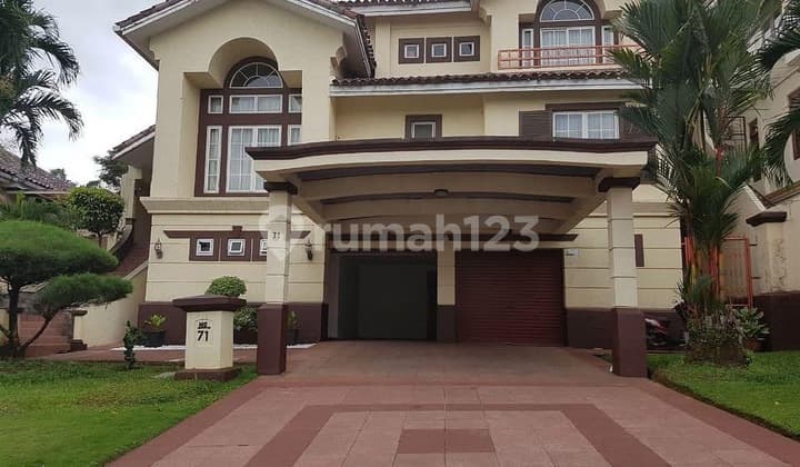 Dijual Rumah Mewah Disentul City