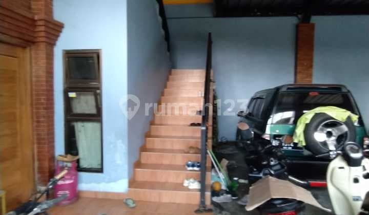 Luas & Nyaman! Rumah 5 Kamar + 4 Kamar Mandi, SHM & PBG