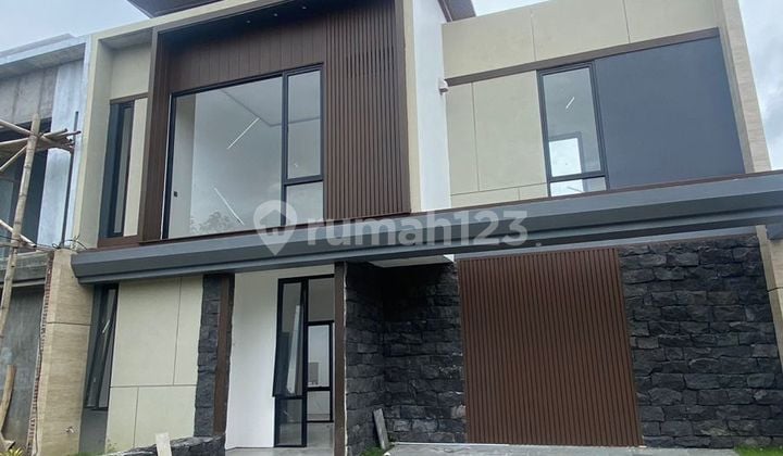 Di Jual Rumah di Dalam Cluster Perumahan Mewah Sleman