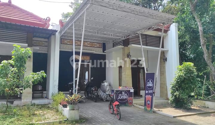 Cheap House with Freehold Title Ready to Occupy Near Solo-Jogja Main Road - Prime Location