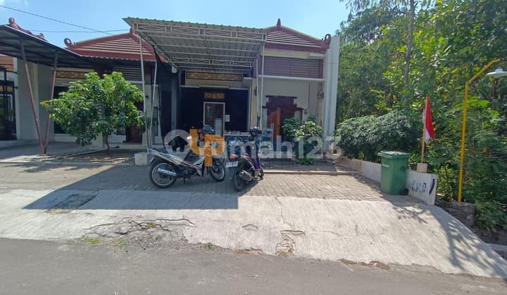 Fast Sale House in Prambanan Area - Strategic Location Near Tourist Attractions