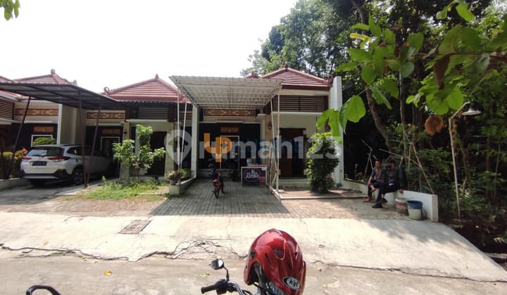 Cheap Beautiful House Near the Prambanan Tourism Area