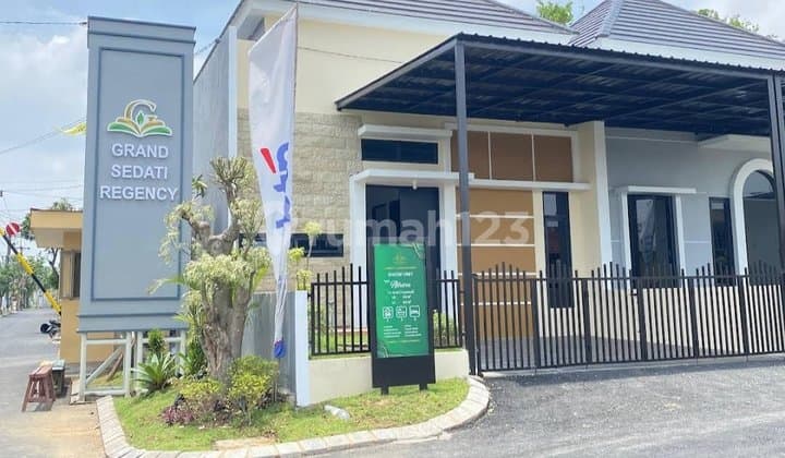 Bonus Canopy, Rumah, SHM, ,Dekat Fasilitas Umum.dekat Bandara