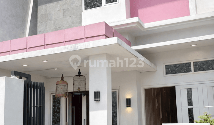 Rumah Driyorejo 2 Lantai, SHM, Bebas Banjir