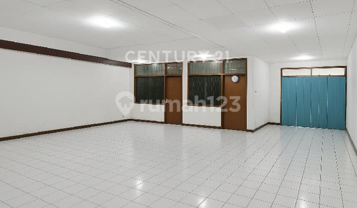 Tempat Usaha dan Rumah Walet Produktif di Tengah Kota Tegal