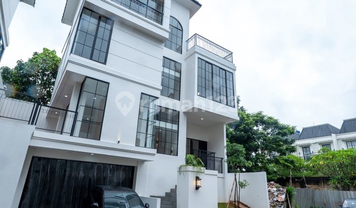 Flood-Free, House, 4 Floors, Freehold Title, Near Tourist Attractions, Installment Payment Available.