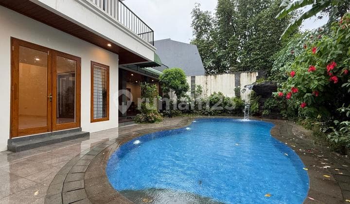 Flood-Free, House, 2 Floors, Freehold Title, Near Public School, Near Toll Access,
