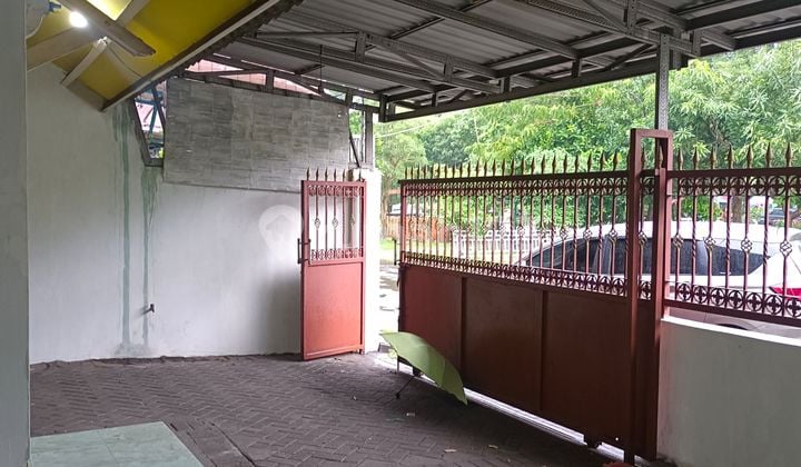 1-Story House Suitable for Business/Office - Second Road, Strategically Located Near City & Toll Exit Sidoarjo Taman Pinang Indah