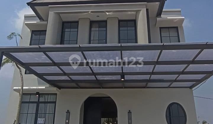 Rumah 2 lantai di lokasi ter-favorit