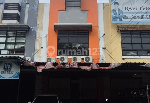Ruko 2 Lantai Nol Jalan Strategis Dekat Kota, Cocok untuk Usaha/ Kantor
