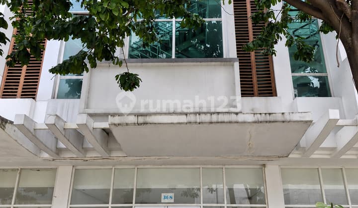 Translation: For Rent: Luxury Shop-House De Linq 88 Sunter 6 Floors with Full Lift Near Kemayoran Toll Road & Holiday Inn