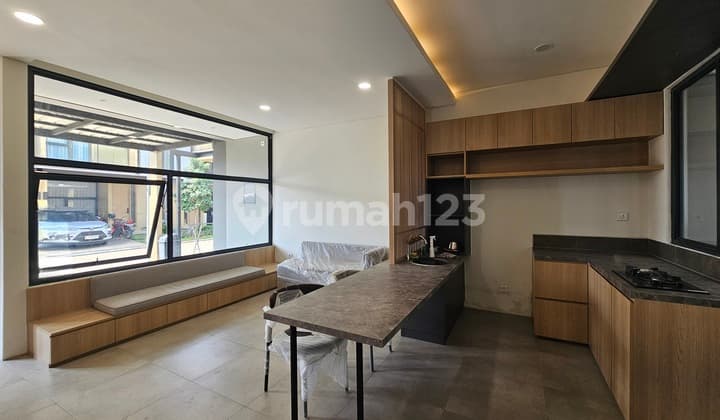 Dijual Rumah Baru BSD City Full Furnish