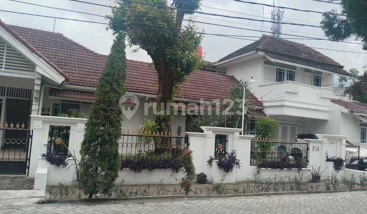 Dijual Rumah Bagusdekat Jalan Raya ,5 Menit ke Busway