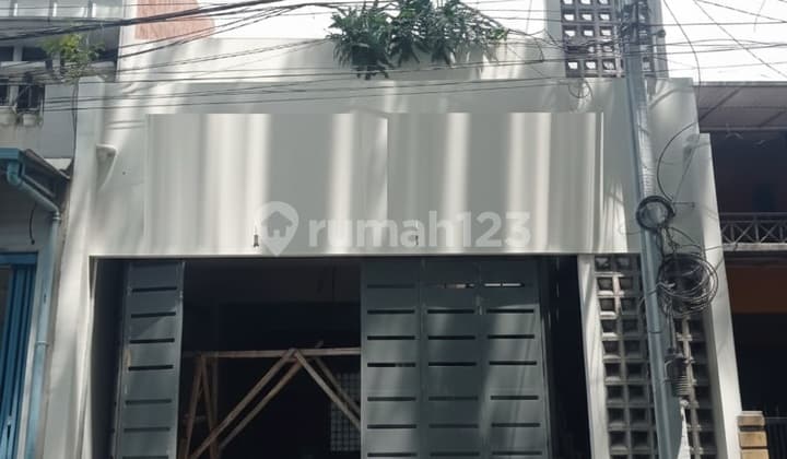 Ruko Bangunan Baru Include Furnish Cocok untuk Cafe di Melong