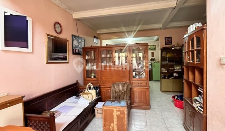 Cuma 10 Menit ke Tol, Rumah Nyaman di Pharmindo, bisa Jadi Milik Kamu