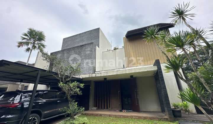 Dijual Cepat Rumah The Green Cluster Grand Canyon Yg Ada Kolam Renang di BSD City