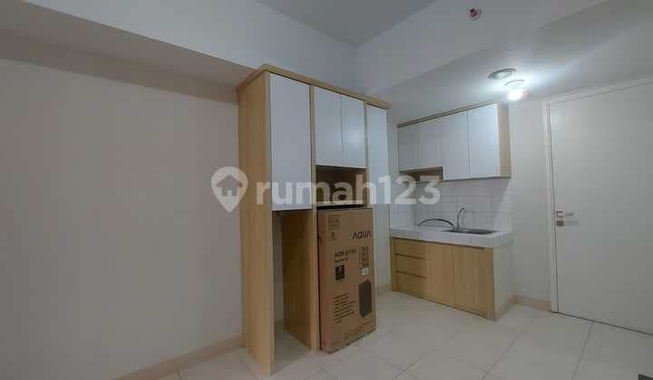 Hot Hot Disewa Apartment View Pool Springlake Di Summarecon Bekasi Twr Azolla,lantai 20 3br Semifurnish