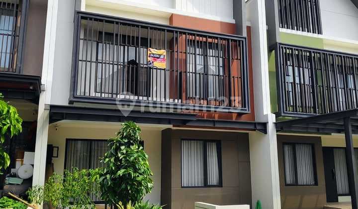 Disewa Brand New Rumah Favorit di Cluster Leonora, Summarecon Serpong