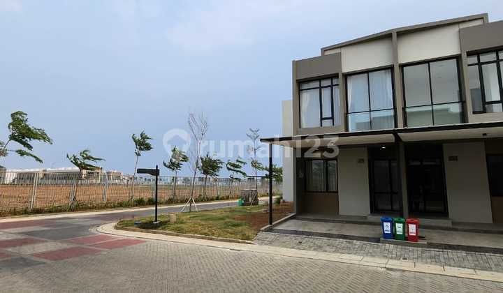 Fully Furnished | Hoek 4,5X12,5 | Rumah Pik2 Milenial Dallas