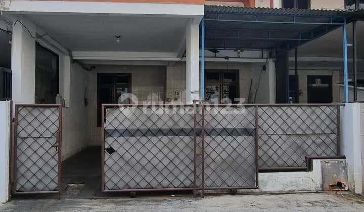 Bisa KPR, Rumah, 2 Lantai, SHM, Dekat Universitas, Siap Huni,