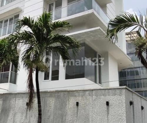 Rumah Baru Dikomplek Perumahan Paradise Aman dan Asri