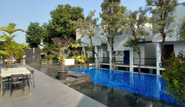 For Rent Rumah Modern di Kemang Jaksel Strategis