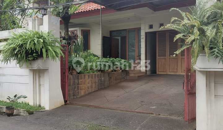 Disewakan Rumah/Kantor Kemang Cipete 5Br Private Pool LT 548 M²