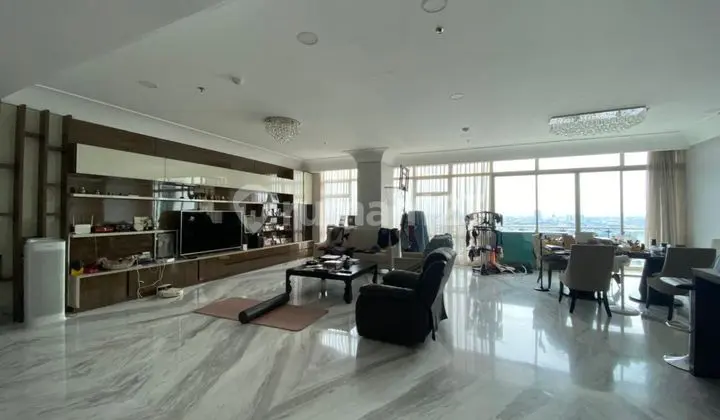 Apartemen di Essence Darmawangsa (East Tower, High Floor)
