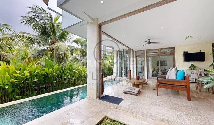 Luxury 3-Bedroom Beachside Villa For Sale In Candidasa
