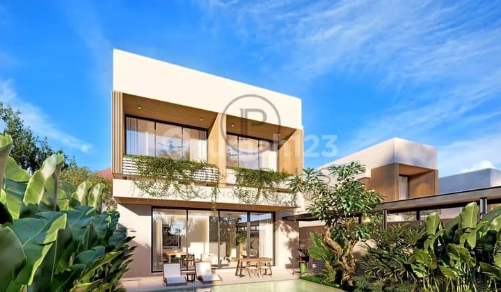 Luxury Villa For Sale In Central But Peaceful Location In Ungasan