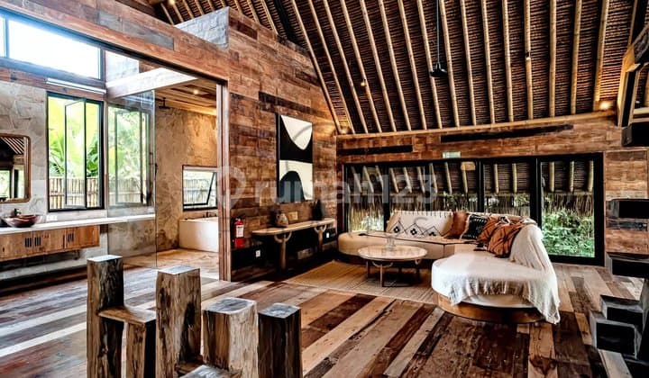 Leasehold 24 Years: Rustic Family Villa In Tumbak Bayuh, Pererenan