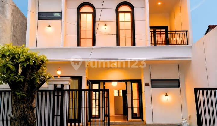 Rumah Baru Cantikk Siap Huni Strategis di Nusa Loka BSD City