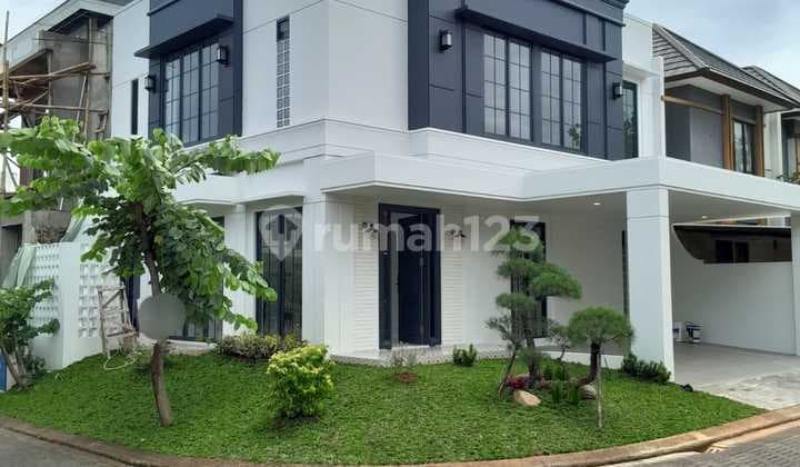 Dijual Rumah Klasik Modern 2 Lantai Hoek Nusaloka BSD