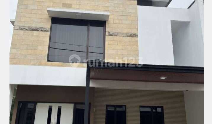 Residence di Tangerang. 2 Lantai