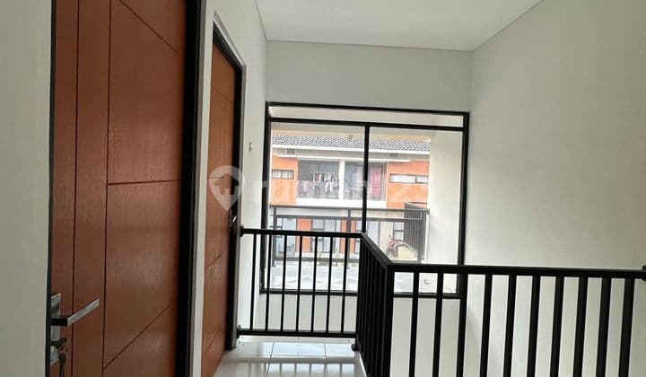Dijual Rumah Rumah 2 Lantai di Setiabudi Bandung.