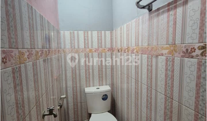 Di Jual Rumah di Tci