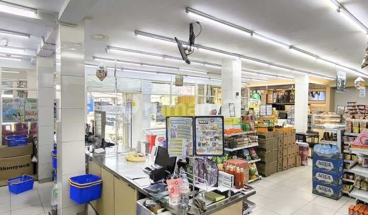 Dijual Ruang Usaha Aktif di Pasar Rebo, Jakarta Timur