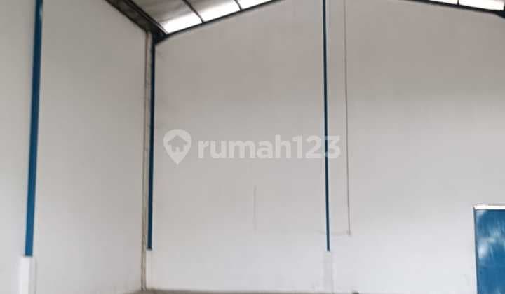 Gudang di Pergudangan Central Cakung, Jakarta Timur